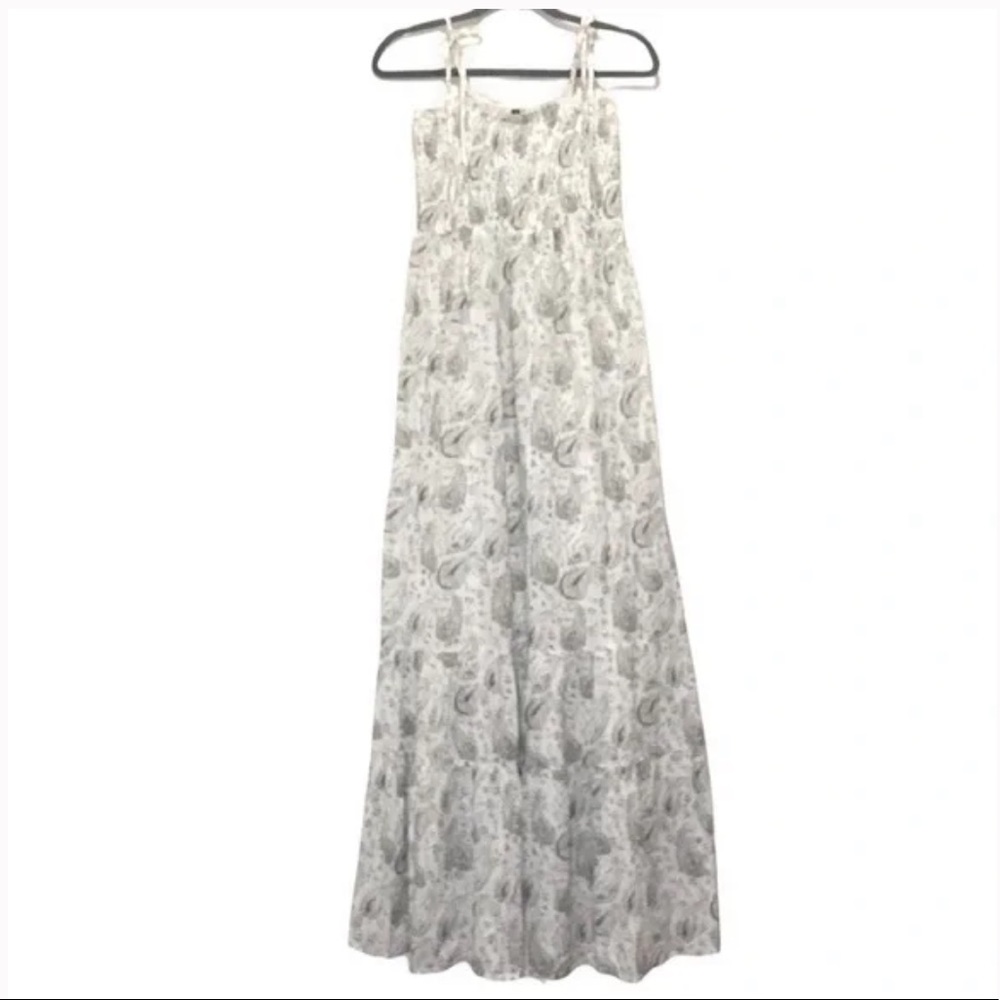 Boho Me Grey and White Paisley Print Dress